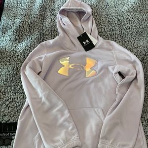 Under Armour halografic sweatshirt. Never been used tag is still on.